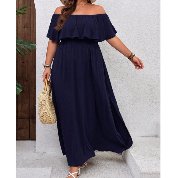 Plus Solid Off Shoulder Split thigh Maxi Dress - Picture 6 of 6